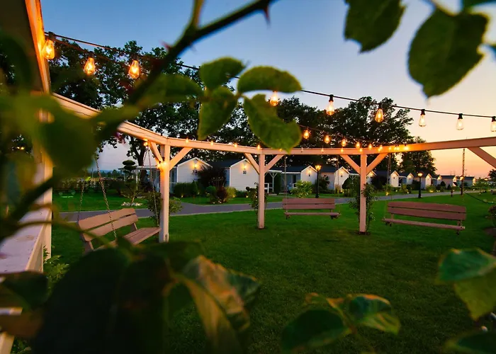 Skandynawia Przystan & Family Resort